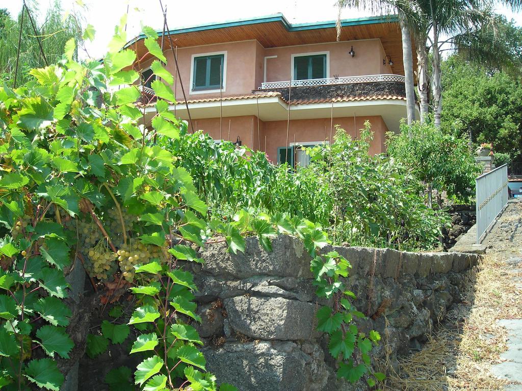 B&B Villa Dagala Santa Venerina Eksteriør billede