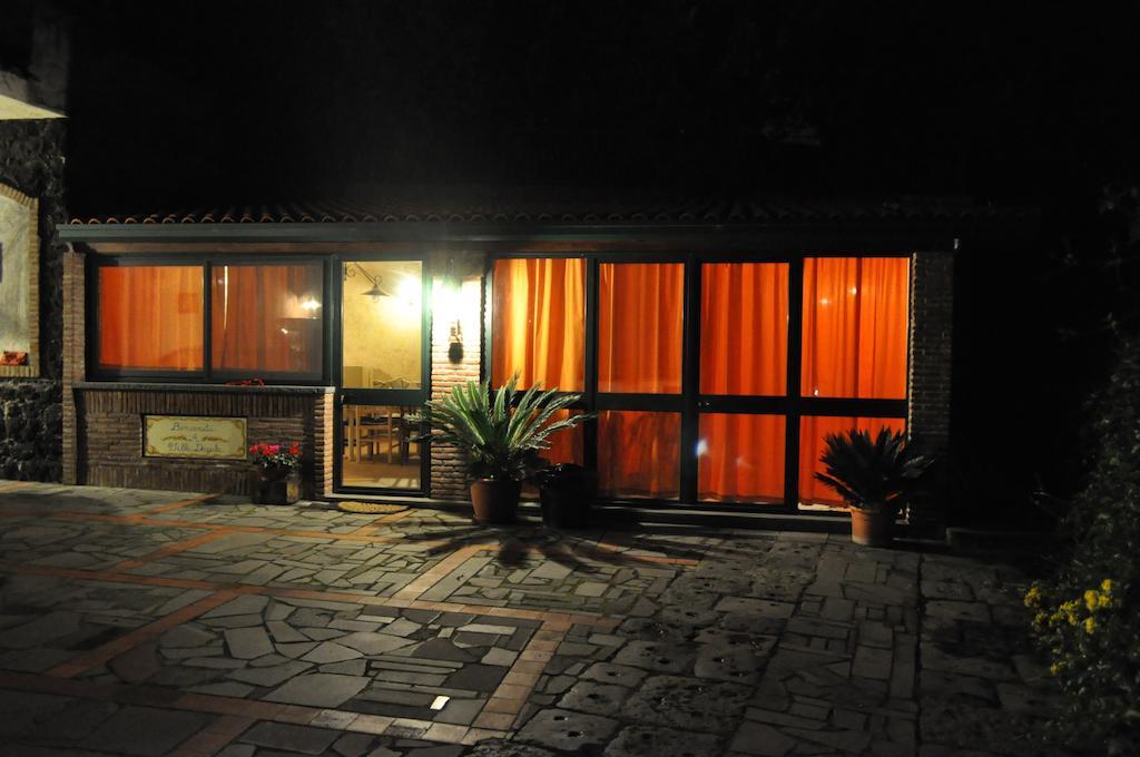 B&B Villa Dagala Santa Venerina Eksteriør billede