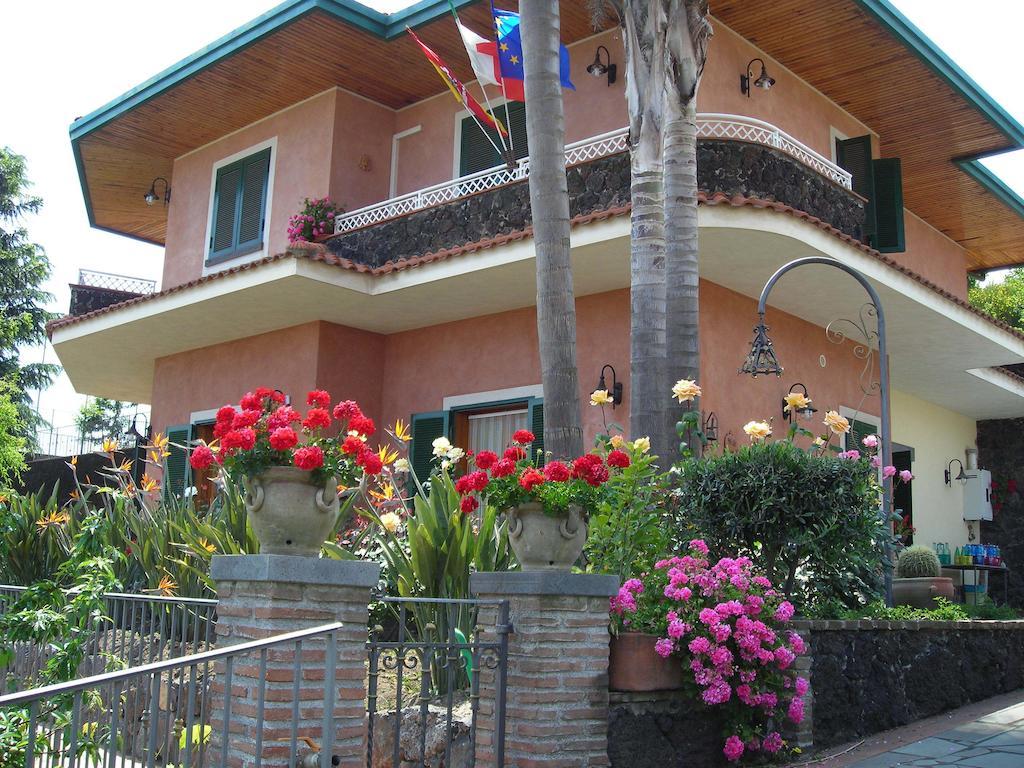 B&B Villa Dagala Santa Venerina Eksteriør billede